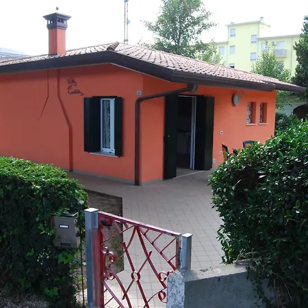 Carlotta Apartman